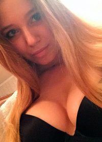 Проститутка Мила +7(981)126-98-05 с 2 размером груди предлагает профессиональные секс и интим услуги возле метро Адмиралтейская в городе Санкте-Петербург
